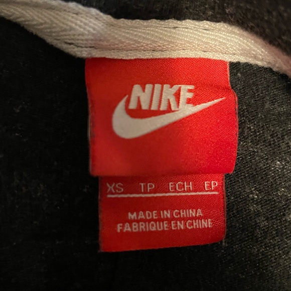 Women’s sweater - Picture 2 of 2